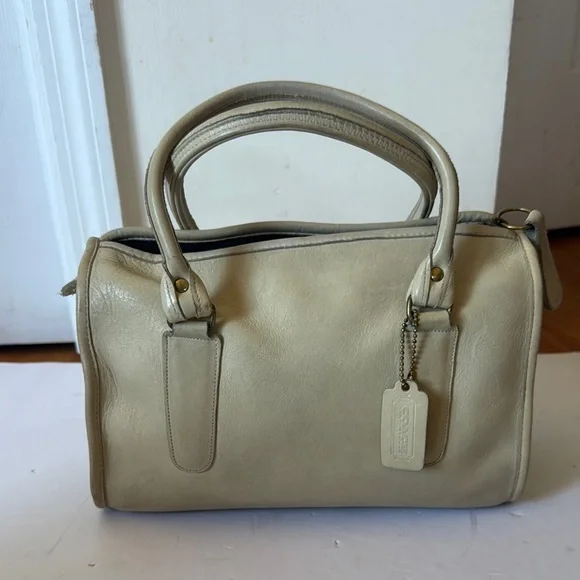 Vintage Coach bag - Picture 1 of 16